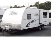Used 2010 Coachmen Freedom express 245 rks Truck camper - $ 17820